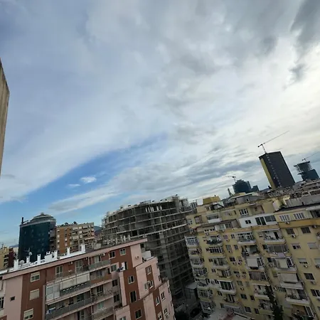 Apartment Dave Luxury Tirana
